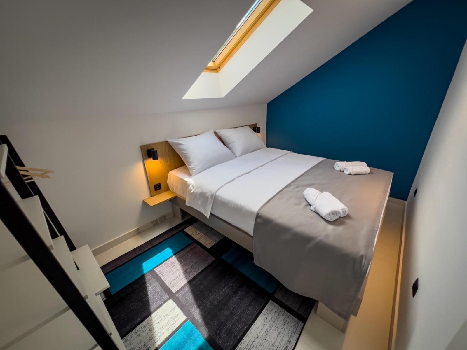Sunny Corner Apartments Visoko Bagian luar foto